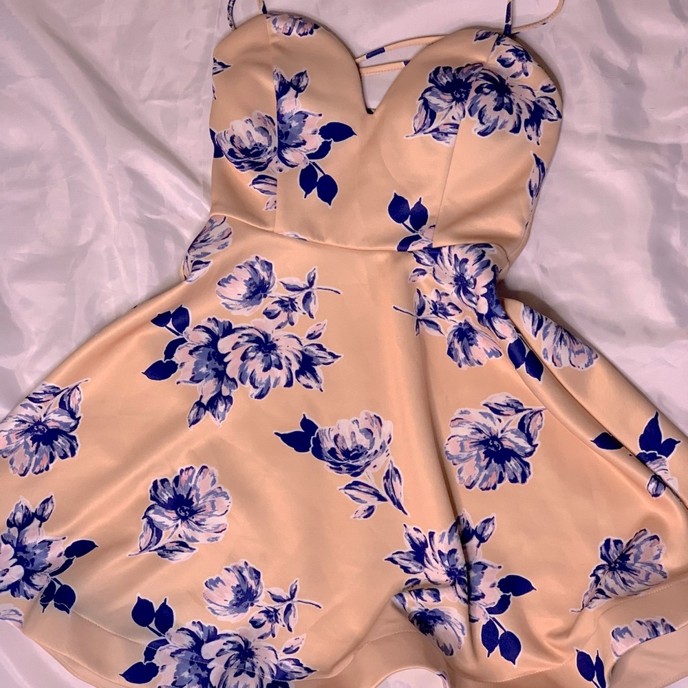 Semi formal dress ✨